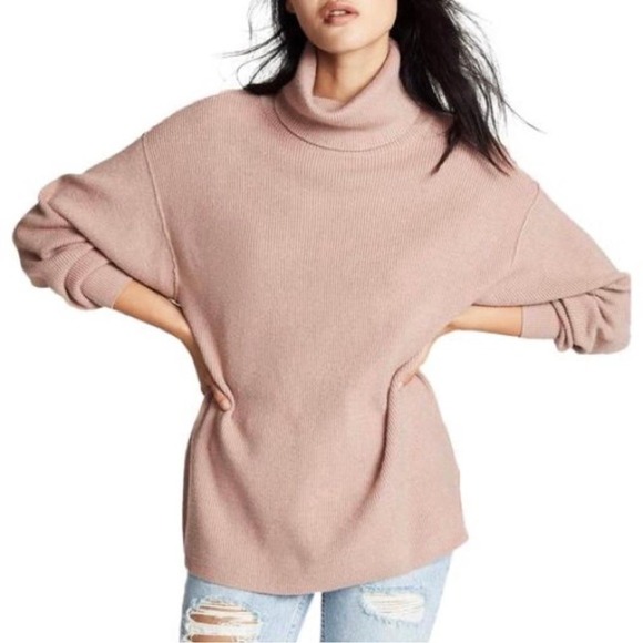 Free People Softly Structured Tunic Mauve Pink Turtleneck Sweater Size Medium - Picture 1 of 8